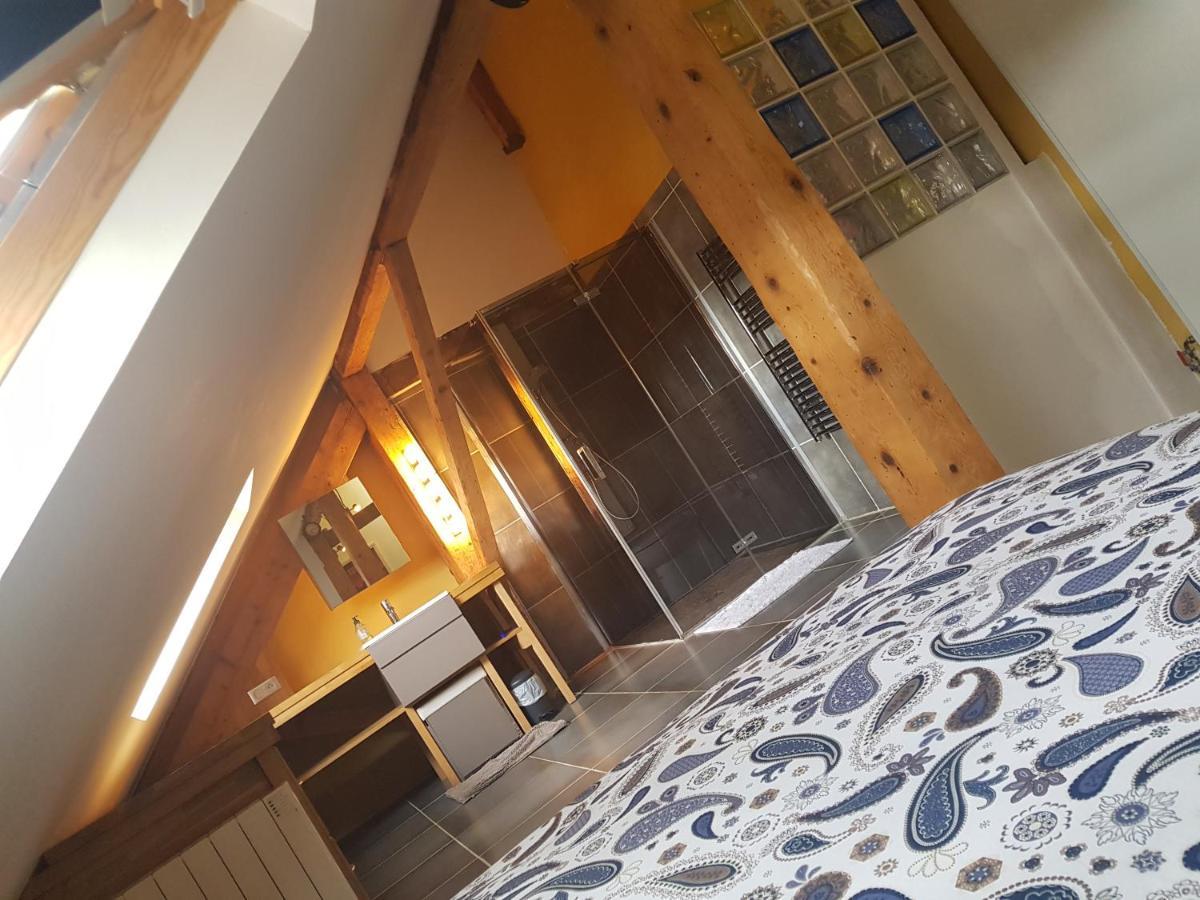 올롱생테마리 Loft Dans Les Pyrenees 아파트 외부 사진