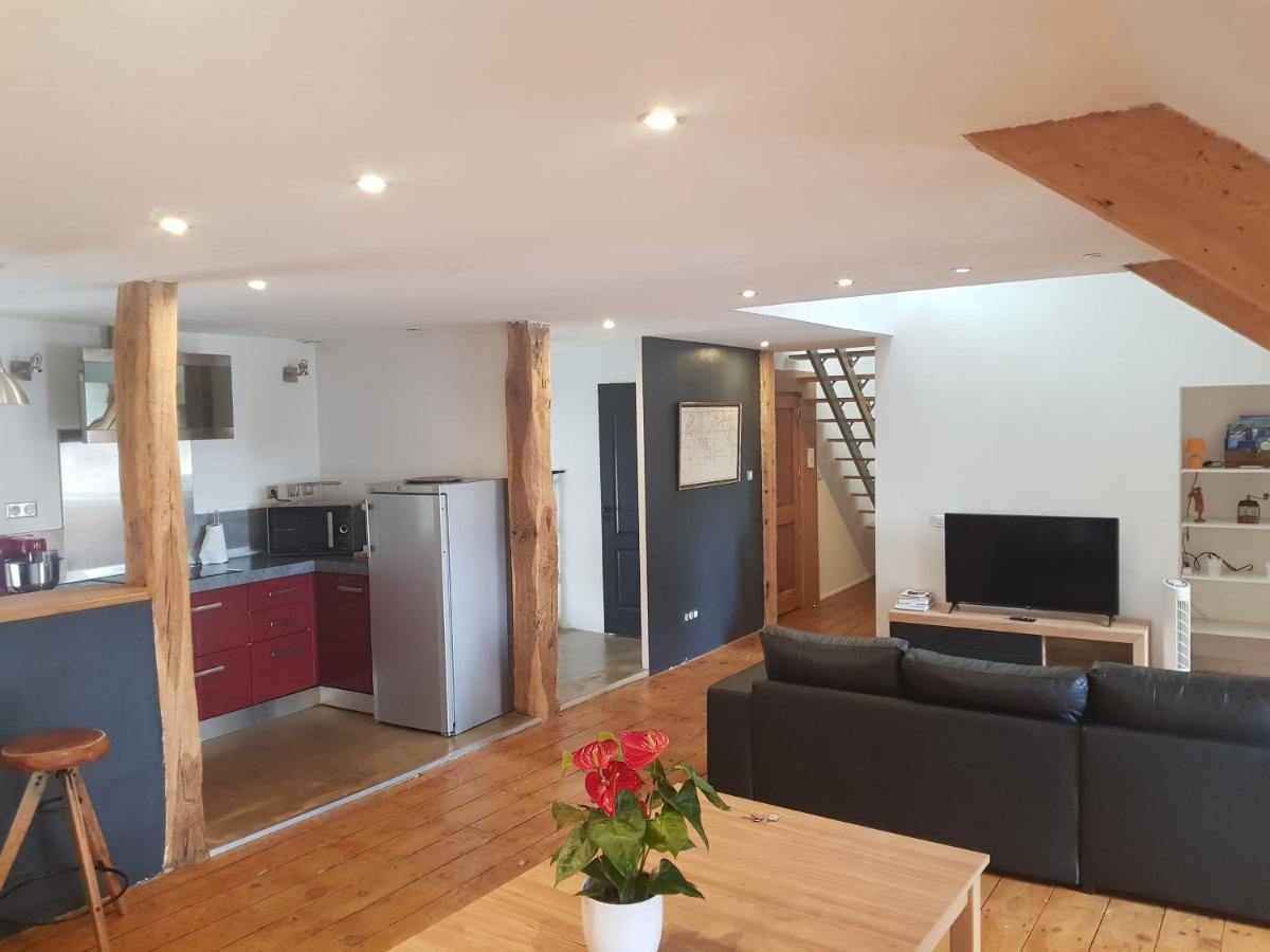 올롱생테마리 Loft Dans Les Pyrenees 아파트 외부 사진